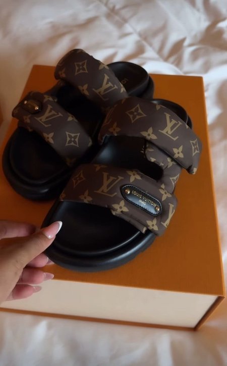 سليبر louis vuitton